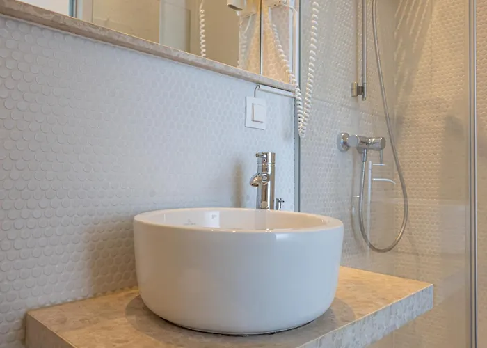 Erika ゲストハウス 3*