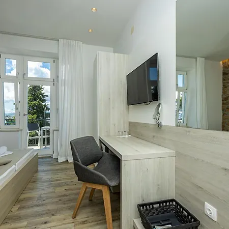 Erika 3* Crikvenica