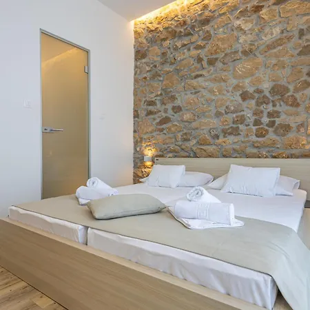 Erika Pensionat Crikvenica