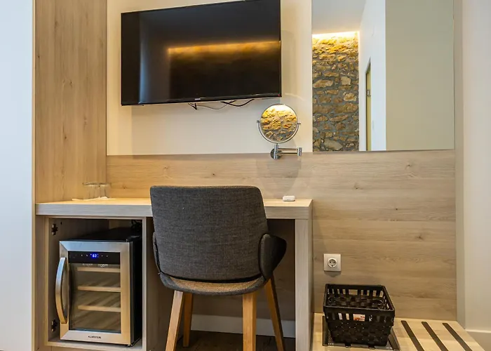 Erika Gostinjska kuća 3*