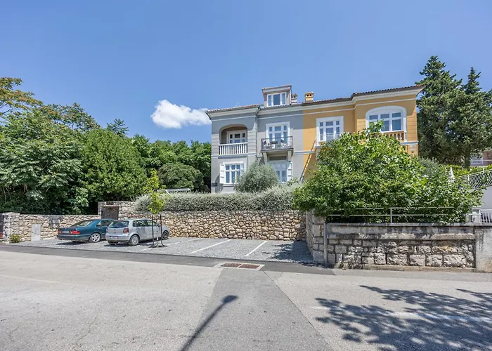 Gostinjska kuća Erika 3*