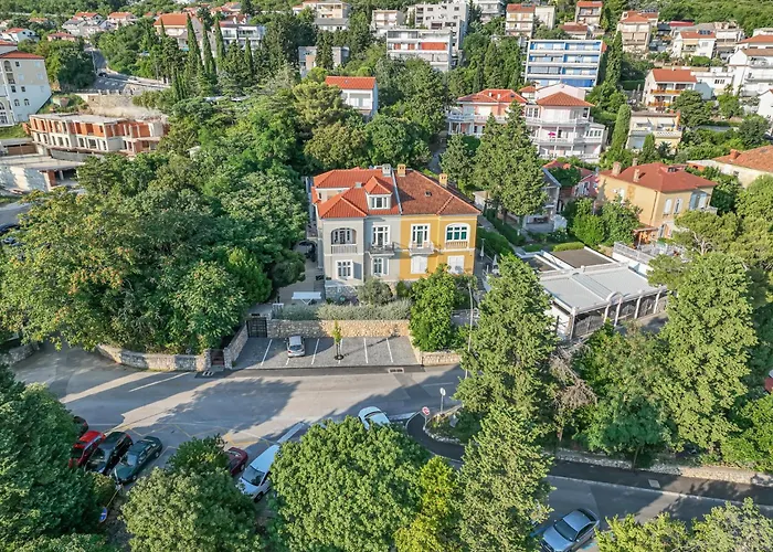 Erika Gostinjska kuća 3*